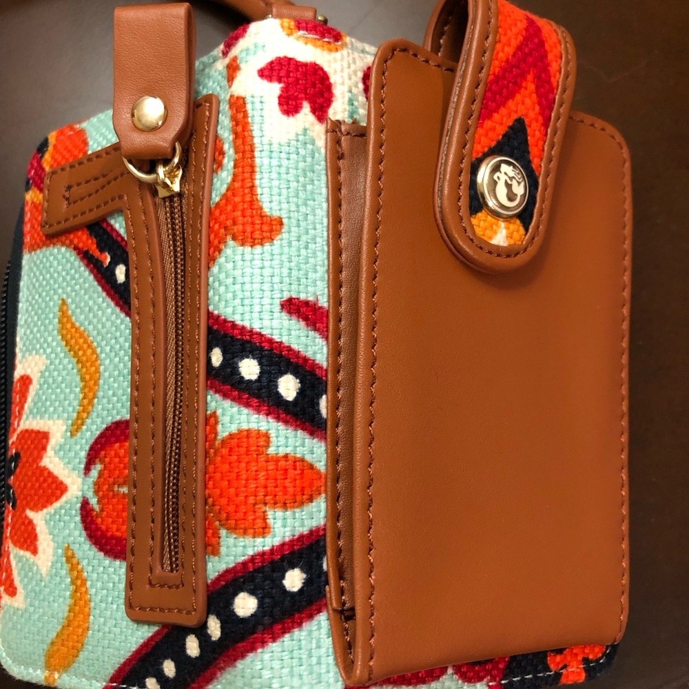 Spartina clutch/wristlet wallet